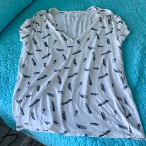 White T with Black Feathers
